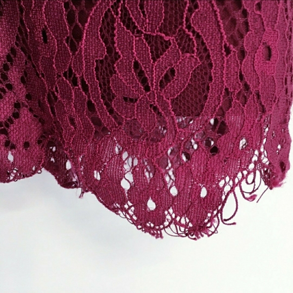Eyeshadow Short Sleeve Lace Top Maroon Women's XS Keyhole Back Sheer Lined EUC - Picture 7 of 9